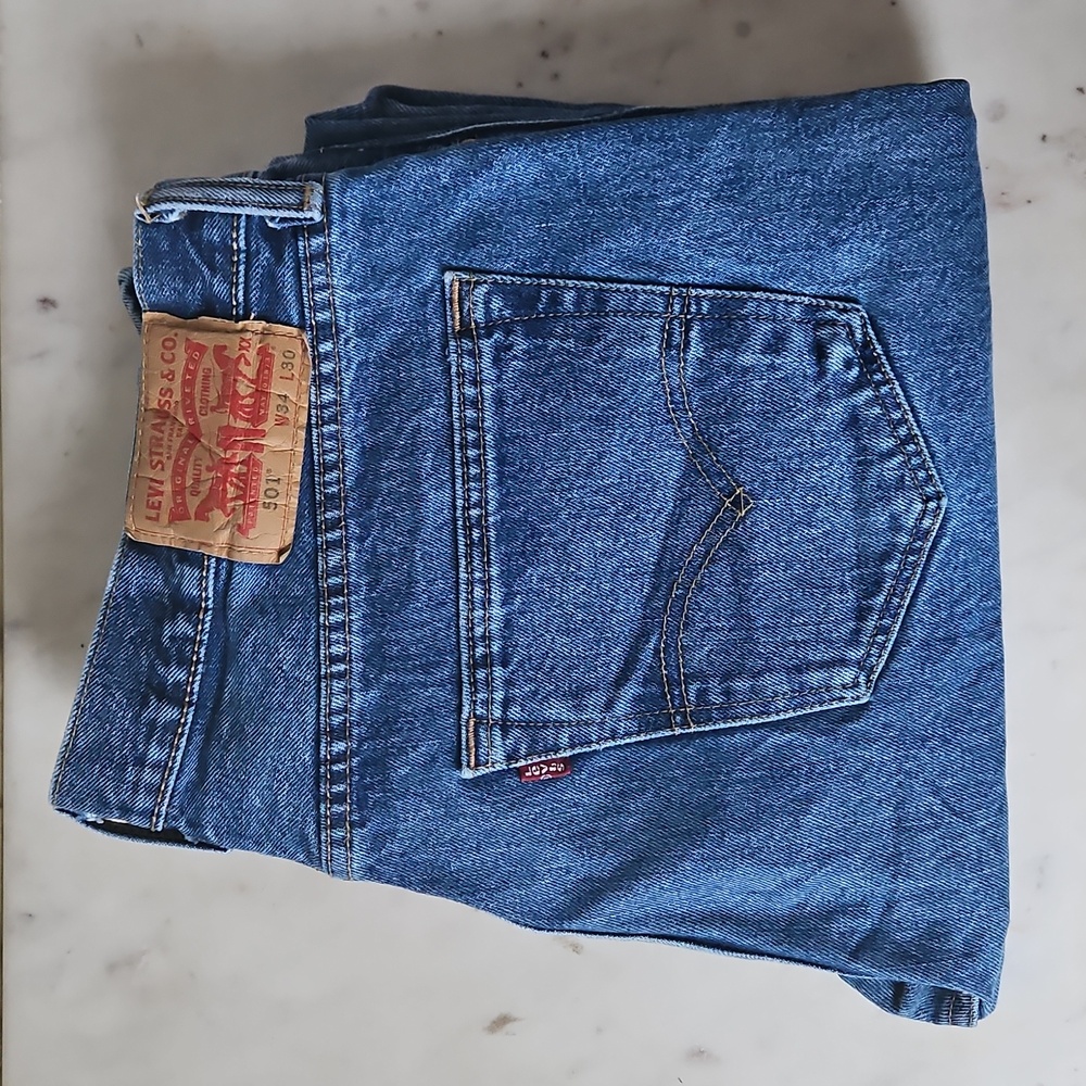LEVI'S: classic blue 501 cotton jeans